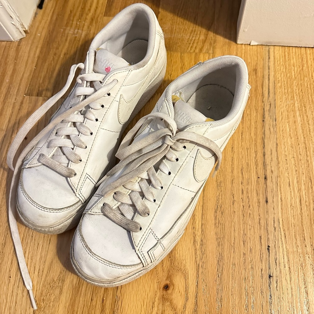 Nike Low Blazers platform